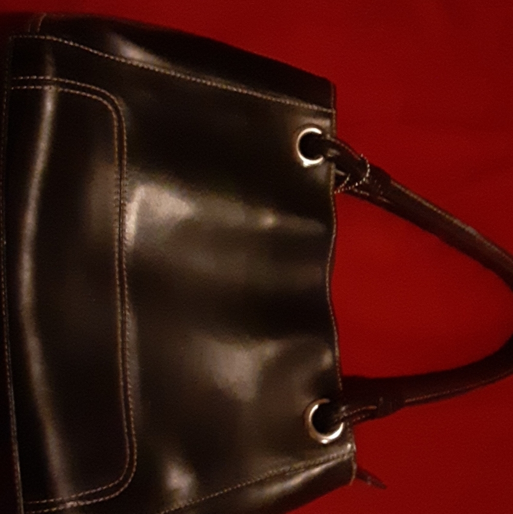 Genuine leather shoulder bag